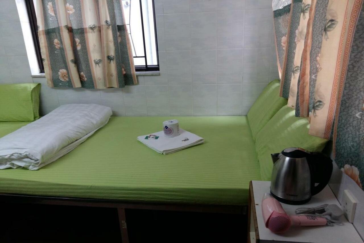 New Yan Yan Guest House Reception 9Th Floor Flat E4 E6 Hong Kong Exterior photo