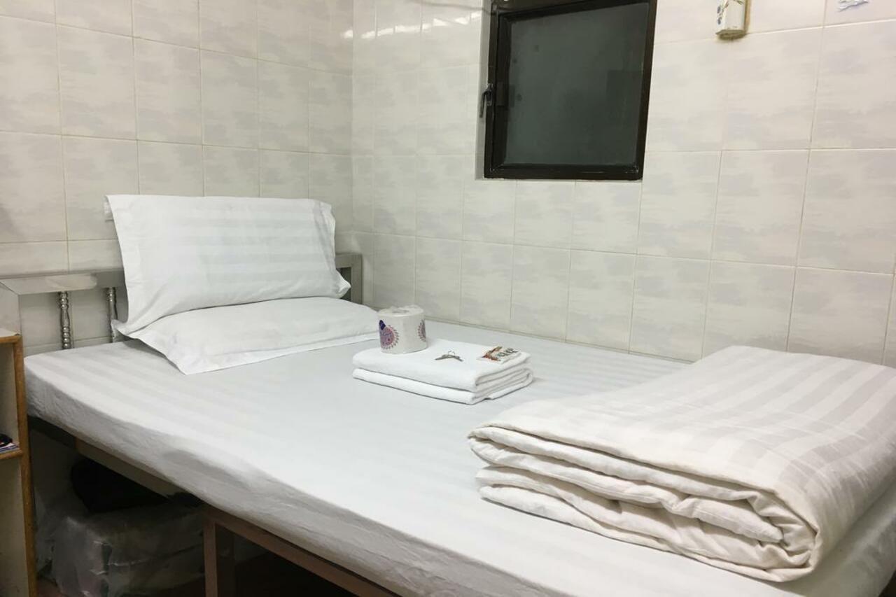 New Yan Yan Guest House Reception 9Th Floor Flat E4 E6 Hong Kong Exterior photo