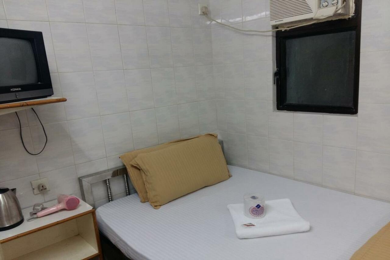 New Yan Yan Guest House Reception 9Th Floor Flat E4 E6 Hong Kong Exterior photo