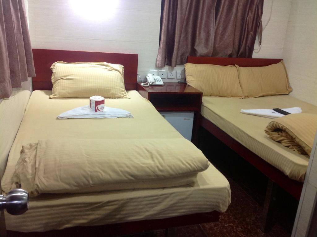 New Yan Yan Guest House Reception 9Th Floor Flat E4 E6 Hong Kong Exterior photo